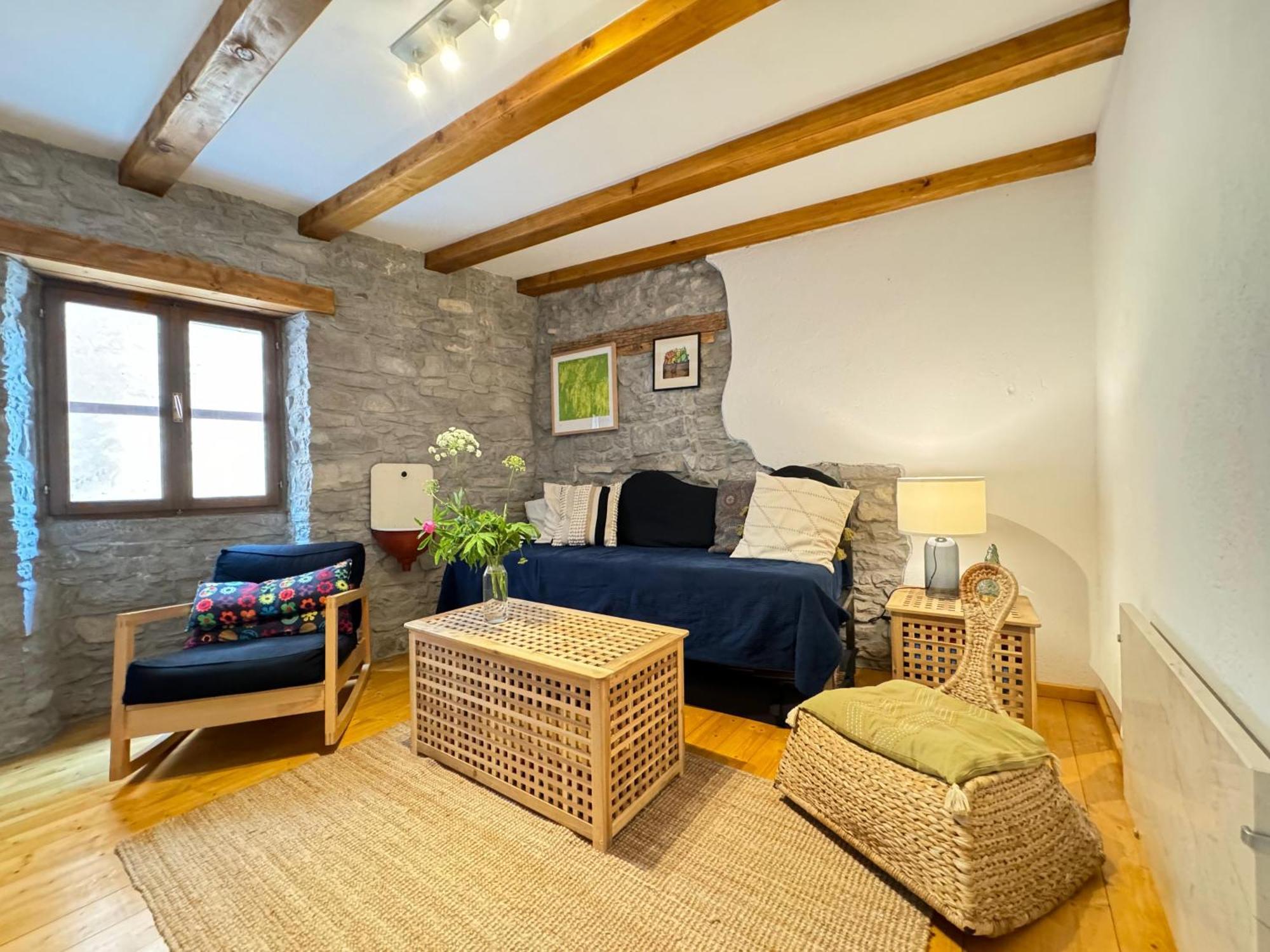 Kate'S Townhouse Apartment Бузет Екстериор снимка